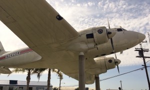 Douglas DC-3